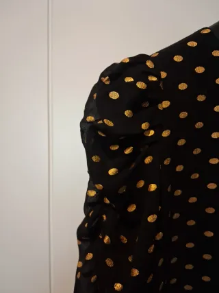 Blusa Atelier & Other Stories. Blusa de fiesta