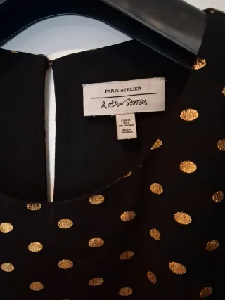 Blusa Atelier & Other Stories. Blusa de fiesta