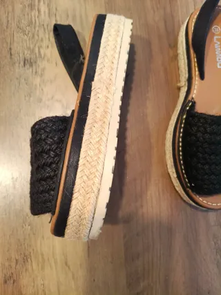 Sandalias LAVADO Beige y Negro Talla 36