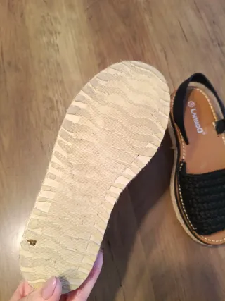 Sandalias LAVADO Beige y Negro Talla 36