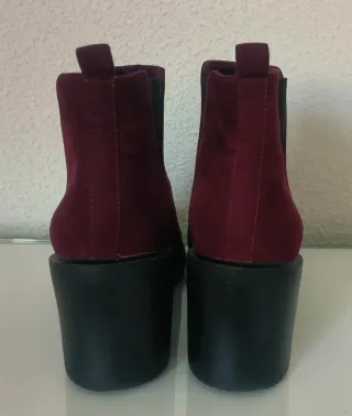 Botines borgoña tacón