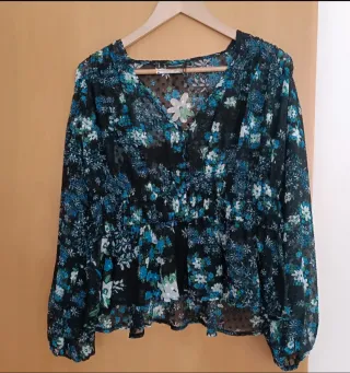 Blusa Desigual floral manga larga