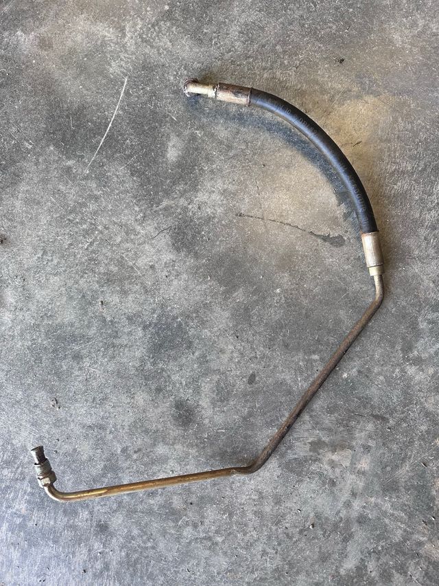 Tubería Dirección Mercedes MB