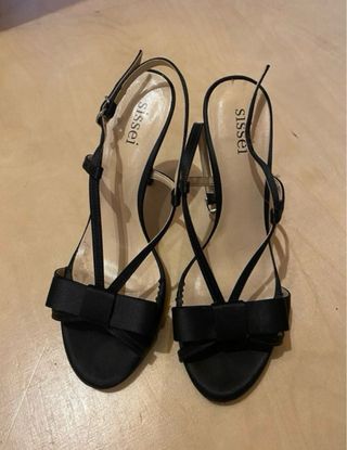 Zapatos de tacón Sissei talla 38