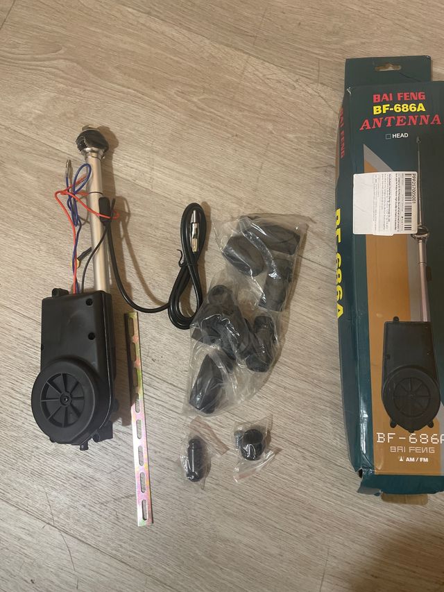 Antena Bai Feng BF-686A AM/FM para Mercedes Benz