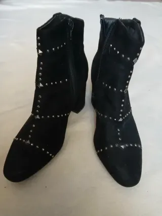 Stivaletti scamosciati neri tacco - Misura 36