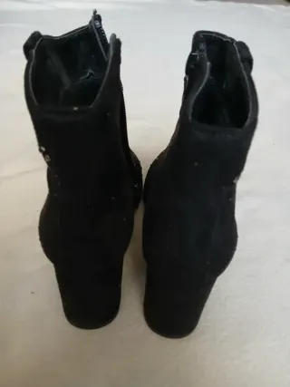 Stivaletti scamosciati neri tacco - Misura 36