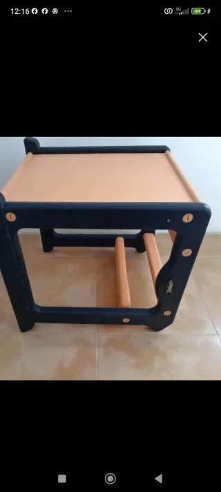 Trona para bebé naranja