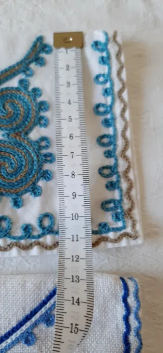 Porta tovaglioli o tovagliette vintage ricamati