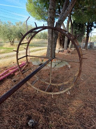 Noria antigua para pozo