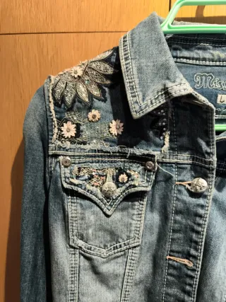 Chaqueta tejana Miss Me L con brillantes