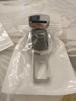 Clip Hebilla Cinturón Seguridad BMW  son dos