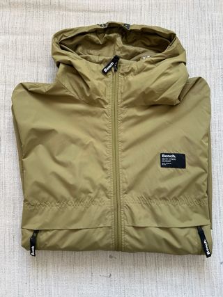 Chaqueta Bench entretiempo/lluvia verde oliva