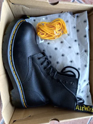 Botas Dr. Martens Negras Talla 39 Nuevas