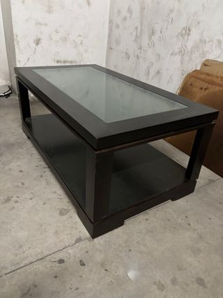 Mesa baja Vengué con tapa de cristal