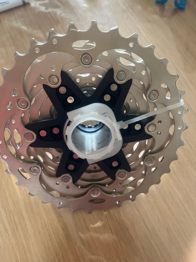 Casete Shimano Ultegra CS-R8101