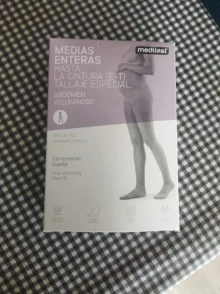 Medias Enteras Compresión Fuerte Medilast