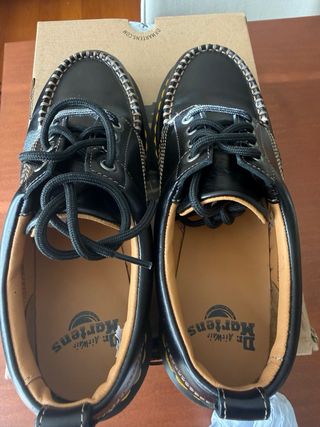 Zapatos Dr. Martens LOWELL MOC TOE DE PIEL