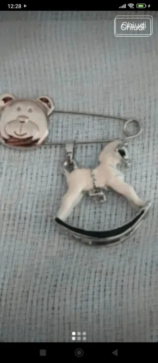 Spilla orsetto e cavallino a dondolo