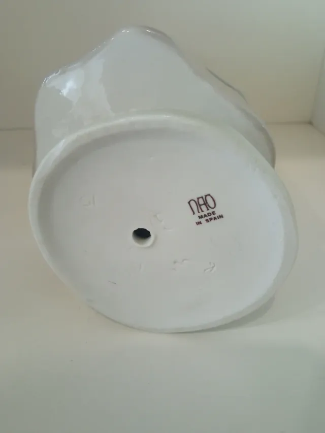 Figura Nao in porcellana