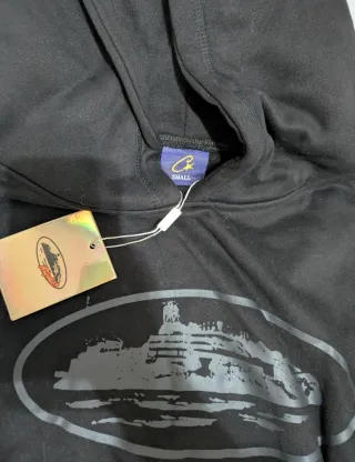 Sudadera Negra con Logo