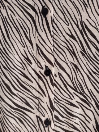 Camisa Mango Animal Print Cebra Viscosa Talla S