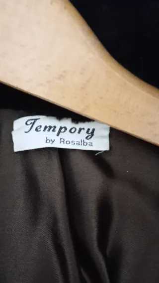 Pelliccia grigio e bianca