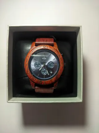 Orologio in Legno VICVS + Collana con Perline