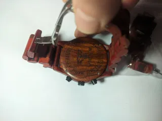 Orologio in Legno VICVS + Collana con Perline
