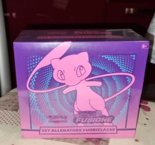 Set Allenatore Fuoriclasse Colpo Fusione Pokémon