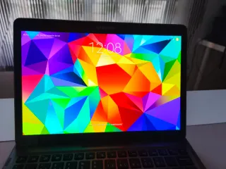 Samsung Galaxy Tab S + Teclado