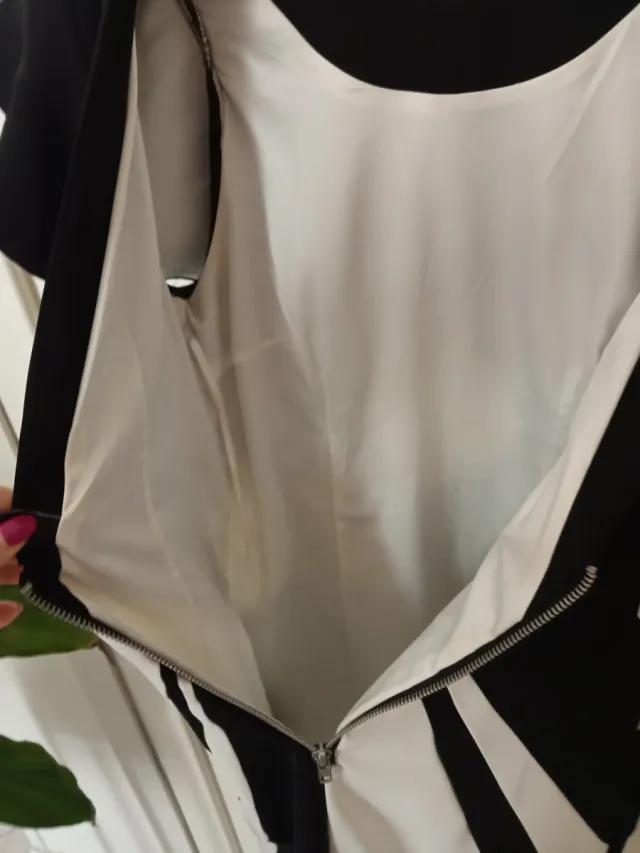 Tubino con coprispalla pelliccia sintetica