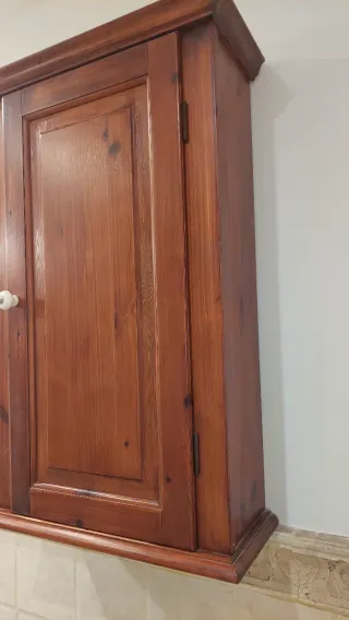 Armario de pared de madera