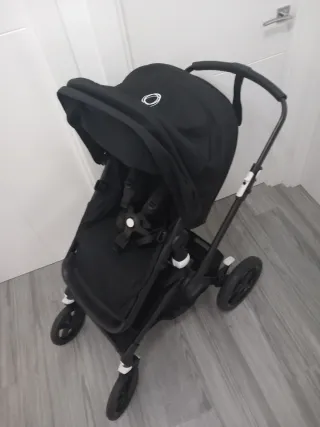 Bugaboo Fox 2 Silla de Paseo Negra