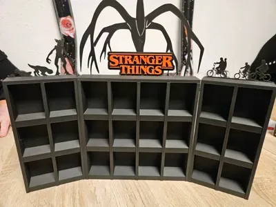 Expositor Kinder Joy Stranger Things