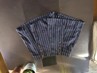 Pantalón corto rayas