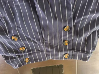 Pantalón corto rayas