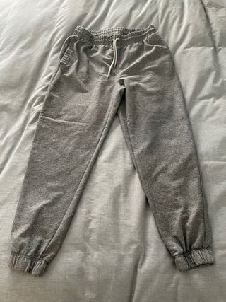 Pantalón deportivo gris Decathlon – casi nuevo
