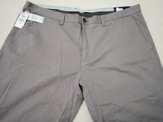 Pantalones largos grises