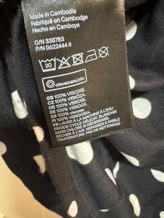 Blusa H&M lunares cuello barco manga murciélago XL