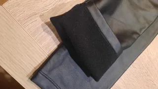 Mallas imitación piel negras con forro