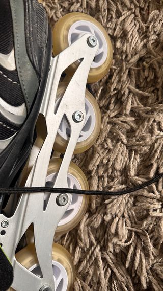 Patines en línea Talla 39 protecciones y casco