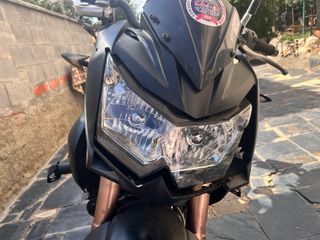 Accidentada Kawasaki Z750R 2011