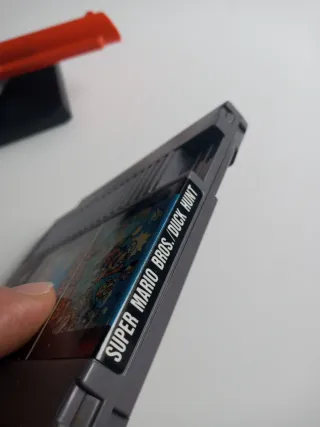 Nintendo NES Zapper + Duck Hunt