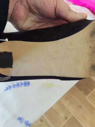 Zapatos de salón negros peep toe.usados una vez