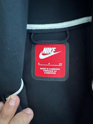 Conjunto Nike Tech Negro Talla S