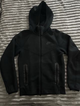 Conjunto Nike Tech Negro Talla S
