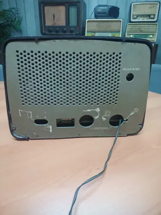 Radio Philips Antigua Modelo BE-452