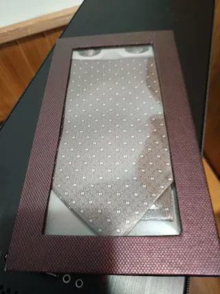 Conjunto Corbata y Gemelos Marrón