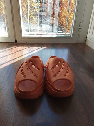 Adidas x Stella McCartney Zuecos Naranja
